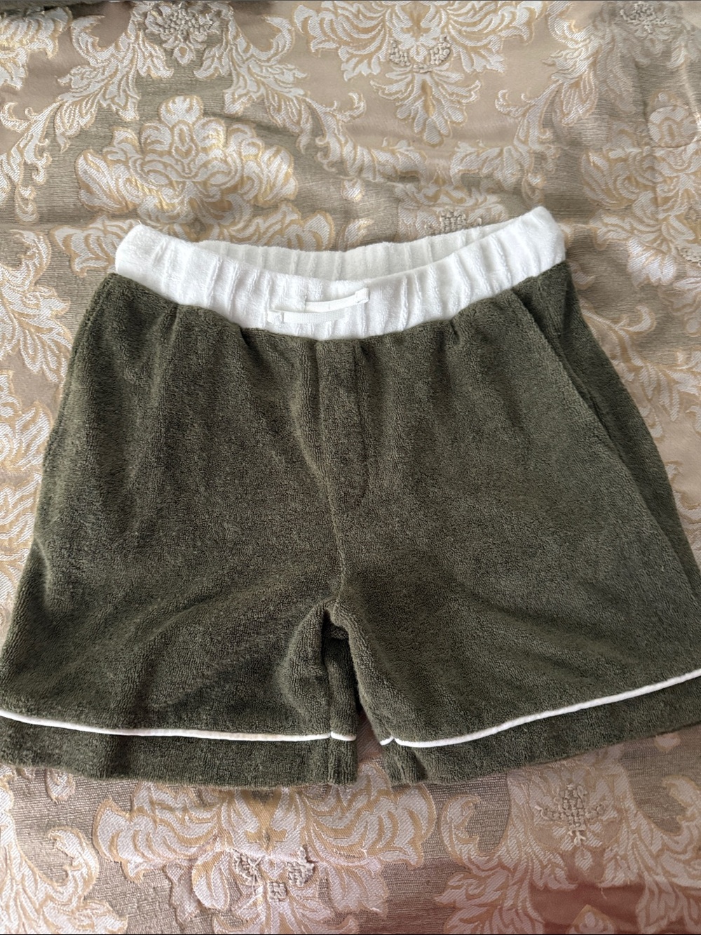 REISS- shorts size 8-9Y